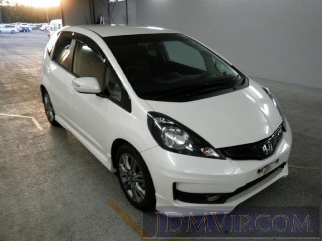 10 Honda Fit Rs Ge8 1059 Honda Tokyo Japanese Used Cars And Jdm Cars Import Authority